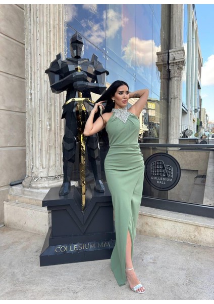 Pelica Taş Yaka Detaylı Abiye Elbise Su Yeşili modelleri