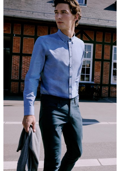 Erkek Gri Düğmeli Yaka Kolay Ütülenebilir Pamuklu Slim Fit Dar Kesim Oxford Gömlek modelleri