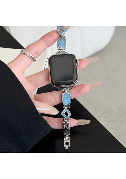 Apple Watch 10 46MM/ULTRA 2/ultra 49MM/9 8 7 45MM/SE (2023) Se (2022) Se 6 5 4 44MM/3 2 1 42MM Çinko Alaşımlı Saat Kayışı - Girdap Mavisi/gümüş (Yurt Dışından) modelleri