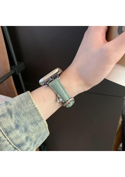 Apple Watch Series 10 42MM/9 8 7 41MM/SE (2023) Se (2022) Se 6 5 4 40MM/3 2 1 38MM Kot Kumaş Bant Kalp Kolye Kayışı - Eskitilmiş Renk/gümüş Toka (Yurt Dışından) fırsatları