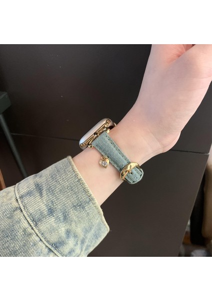 Apple Watch Series 10 42MM/9 8 7 41MM/SE (2023) Se (2022) Se 6 5 4 40MM/3 2 1 38MM Kot Kumaş Bant Kalp Kolye Kayışı - Eskitilmiş Renk/altın Toka (Yurt Dışından) fırsatları