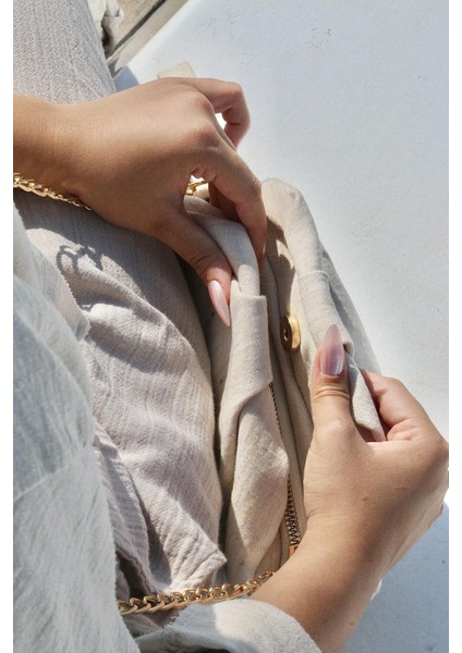 Bej Renk Pullu Kadın Clutch & Bileklik Askılı El Çantası – Şık ve Zarif Tasarım indirimleri