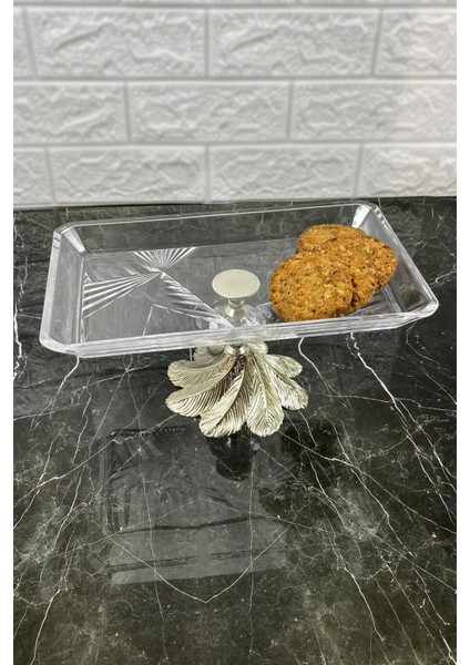 Büyük Boy Madlen Cam Sunumluk, Metal Ayaklı Şık Servislik