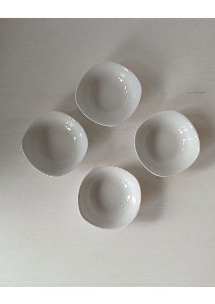 Beyaz 4'lü Porselen Çerezlik Seti, 13CM, Şık ve Kullanışlı.