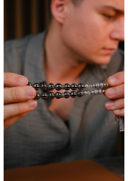 Master Ömer Aktaş Erzurum Oltu Taşı Karpuz Yarma Zaza Tesbih fırsatları