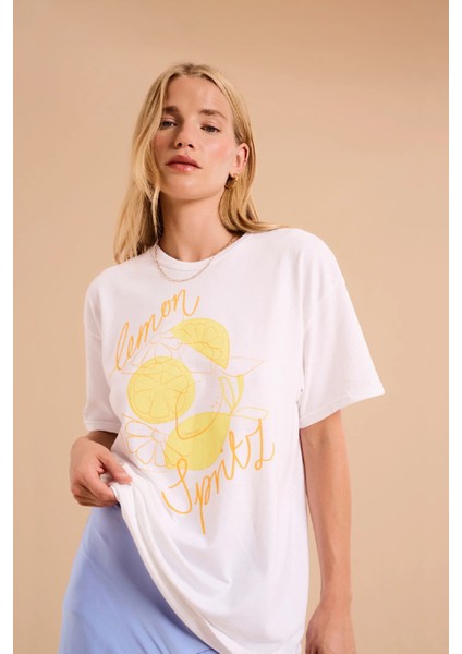 Trend Kadın Tişört - %100 Pamuk Lemon Spritz Baskılı Oversize Beyaz