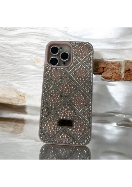 Iphone 16 Pro Max Lens Hediyeli Lüx Kristaller Taşlı Içi Kadife Kaliteli Telefon Kılıfı modelleri