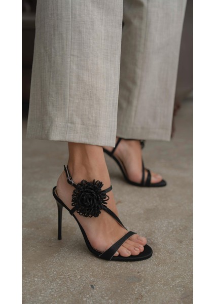 Watson Siyah Saten Topuklu Ayakkabı modelleri
