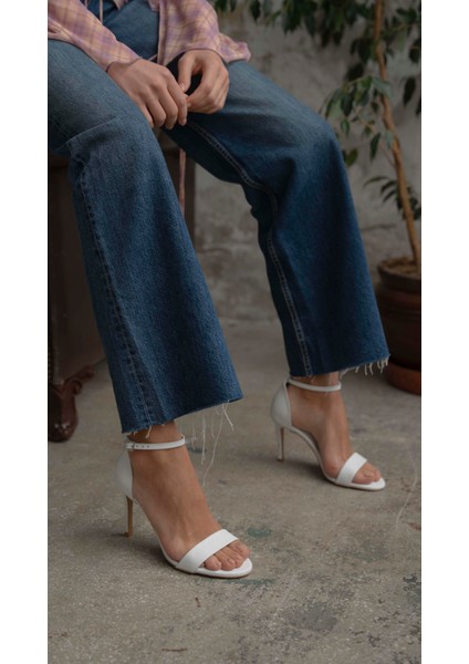 Yolette Beyaz Hakiki Deri Topuklu Ayakkabı fırsatları