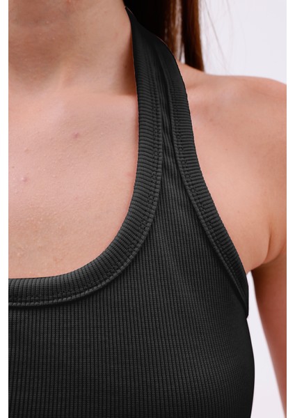 Dashed Halter Yaka Ön Yırtmaç Detaylı Kadın Crop Bluz, Sırt Dekolteli