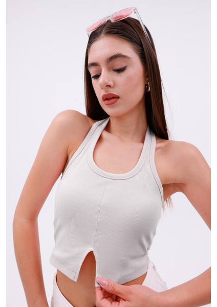 Dashed Halter Yaka Ön Yırtmaç Detaylı Kadın Crop Bluz, Sırt Dekolteli