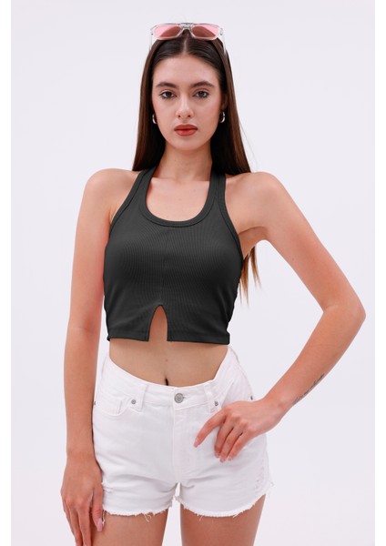 Dashed Halter Yaka Ön Yırtmaç Detaylı Kadın Crop Bluz, Sırt Dekolteli fırsatları