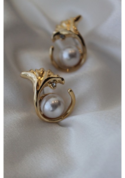 Vıp Çelik Incili Taş Detaylı Yaprak Model Küpe fiyatları