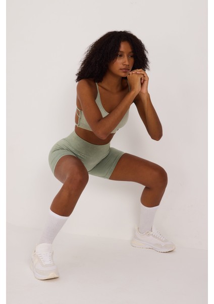 Glowfit Yüksek Bel, Toparlayıcı Seamless Şort fırsatları