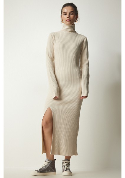 Dik Yaka Yırtmaçlı Triko Elbise LBV0023 Krem fiyatları