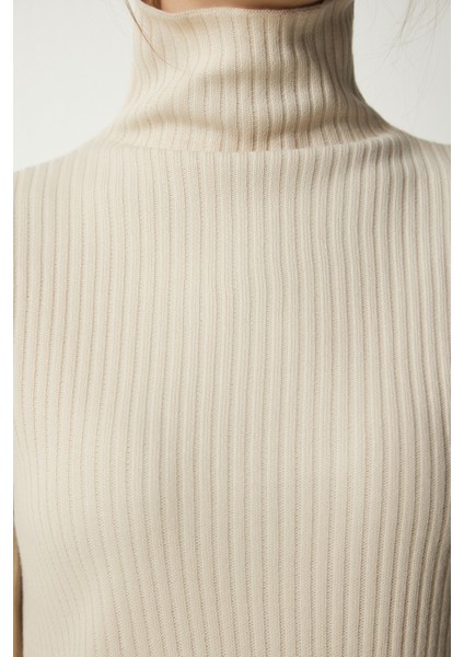 Dik Yaka Yırtmaçlı Triko Elbise LBV0023 Krem modelleri