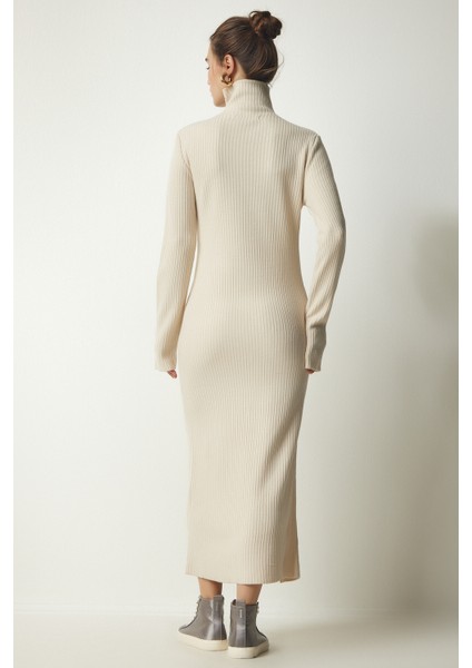 Dik Yaka Yırtmaçlı Triko Elbise LBV0023 Krem fırsatları