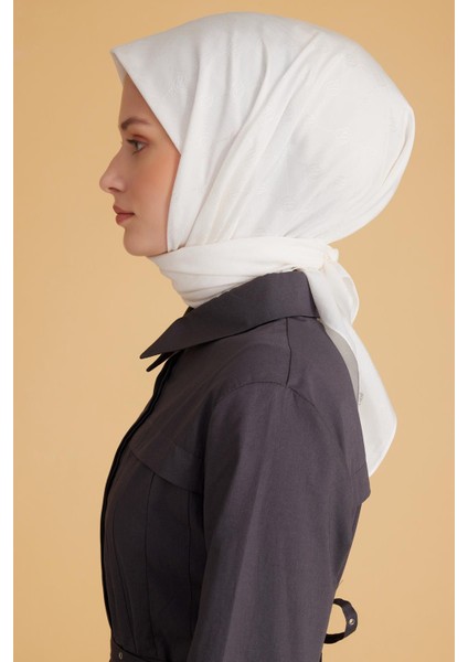 Fresh Monogram Jakarlı Eşarp 2 - 71 Beyaz Monogram Desenli fiyatları