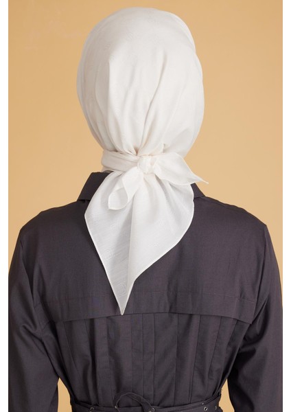 Fresh Monogram Jakarlı Eşarp 2 - 71 Beyaz Monogram Desenli fırsatları