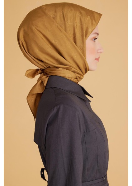 Fresh Monogram Jakarlı Eşarp 2 - 23 Bal Sarı Monogram Desenli modelleri