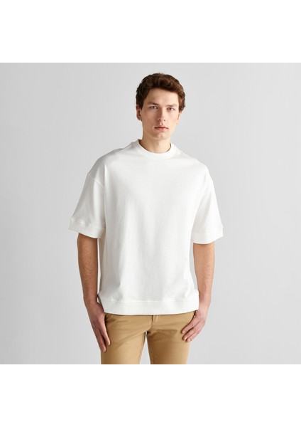 Erkek Krem Orijinal Fit Bisiklet Yaka Logolu T-Shirt