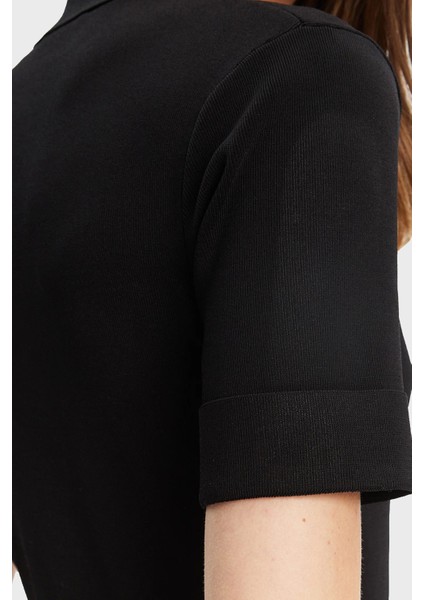 Ss Felicity Slim Fit Mono Yaka Düğme Detaylı Mini Elbise W5YK29Z0130 Bayan Elbise W5YK29 Z0130 Jblk indirimleri