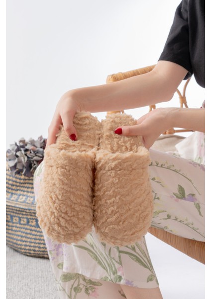 Sessiz Taban Kadın Günlük Çeyiz Terlik Kapalı Ev Terliği modelleri