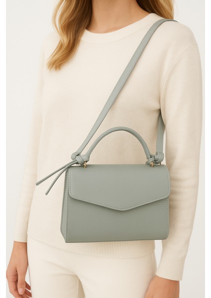 Düğüm Detaylı Ayarlanabilir Askılı Tek Göz Şık Bayan Özel El Kol ve Omuz Çantası