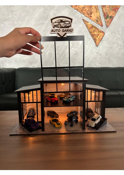 Işıklı Oyuncak Araba Garajı mobilya indirimleri
