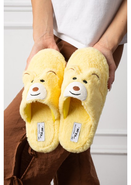 Kadın Ev Terliği Ayıcık Figürlü Peluş Ev Terliği Ses Yapmaz Taban Sıcak Şık Tasarım