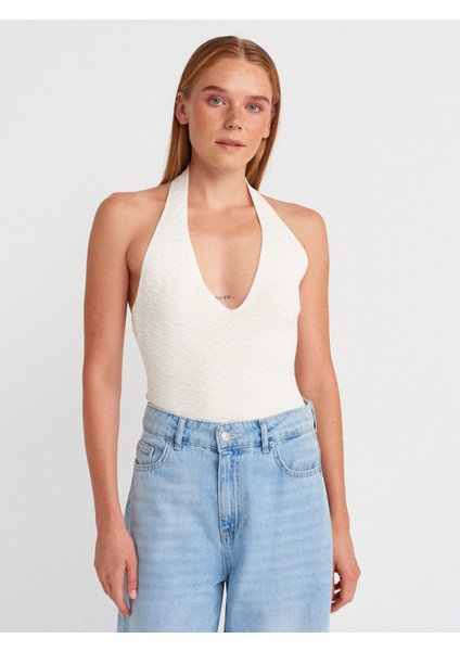 10799 Halter V Yaka Dokulu Triko Bluz-Ekru