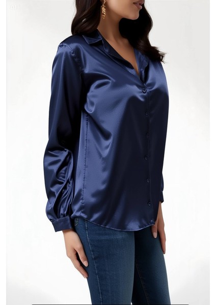 Kadın Lacivert Hafif Dökümlü Saten Yüzeyli Gömlek HZL22W-BD139641 modelleri