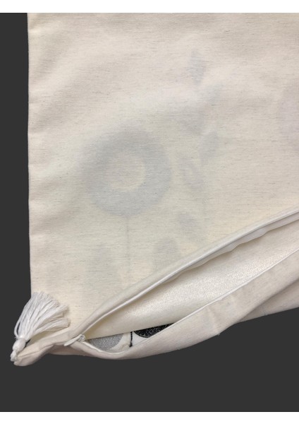 Nakışlı Püsküllü Dekoratif Kırlent Kılıfı Takımı (4 Parça - 43x43 cm) NKK001 fırsatları