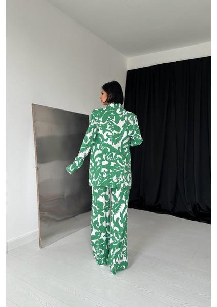Yeşil Ceket ve Pantolon Takım
