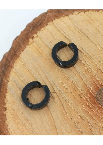 Siyah Renk Kıstırma Çelik Küpe