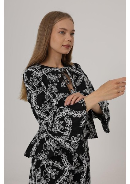 Fiyonk Bağlamalı Brode Bluz - Siyah fiyatları