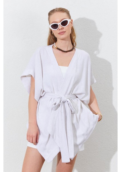 Kadın Naturel Düşük Kol Kuşaklı Kimono modelleri