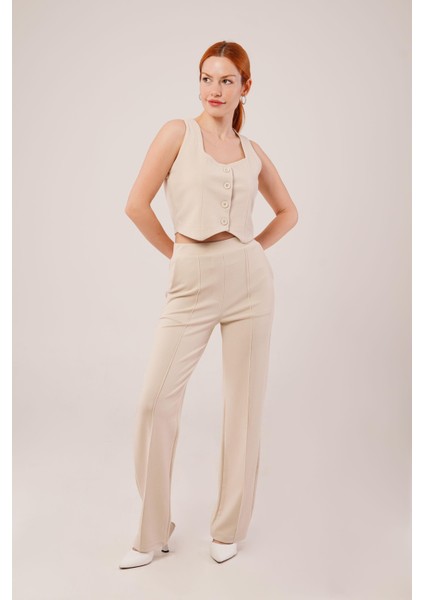 Kalın Askılı Düğmeli Yelek ve Pantolon Bej Takım