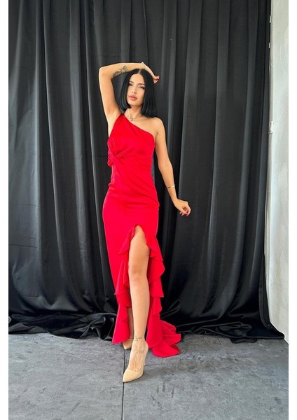 Kırmızı Volanlı Saten Abiye