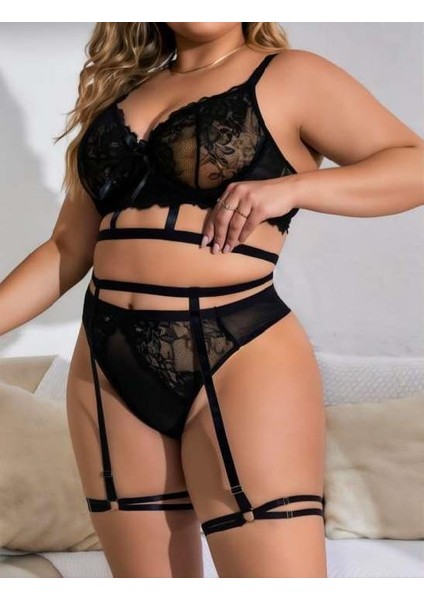 Büyük Beden Siyah Dantel Işlemeli Ipli Fantezi Jartiyer Takımı