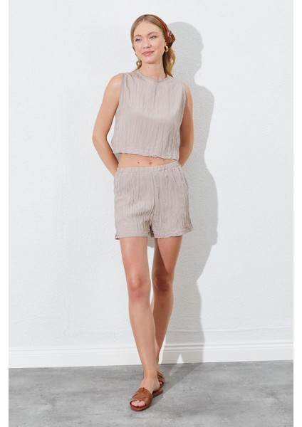 Kadın Vizon Kolsuz Bluzlu Şortlu Takım modelleri