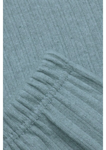 İkili Kadın Rahat Pijama Takımı – Fitilli, İç Göstermez, Su Yeşili indirimleri