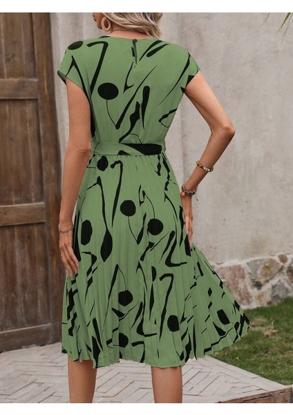 Kadın Kısa Yarasa Kollu Yuvarlak Yaka Beli Büzgülü Süprem Elbise indirimleri
