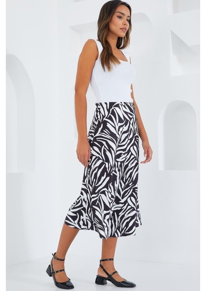 Siyah Beyaz Desenli Saten Etek 15806 fırsatları