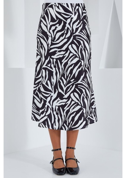 Siyah Beyaz Desenli Saten Etek 15806