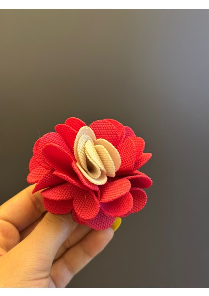2 Renkli Kabartma Çiçek Kadın Broş Yaka Türban Iğnesi 7x7 cm