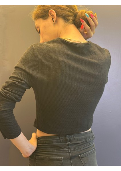 Siyah Fitilli Penye Kadın Crop fiyatları