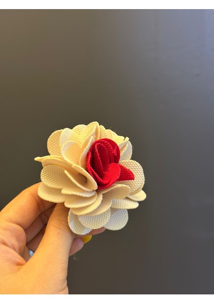 2 Renkli Kabartma Çiçek Kadın Broş Yaka Türban Iğnesi 7x7 cm modelleri