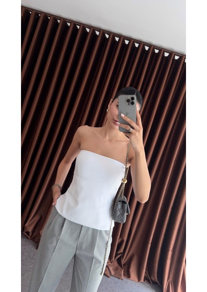 Çift Kat Dilvin Beyaz Straplez Top fırsatları