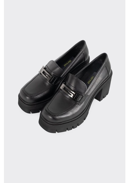 Günlük Hakiki Deri Topuklu Kadın Ayakkabı modelleri